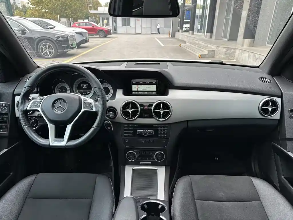 Mercedes-Benz GLK-Class — миниатюра 9