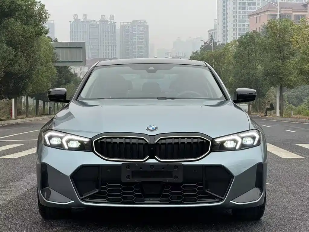 BMW 3 Series — миниатюра 5