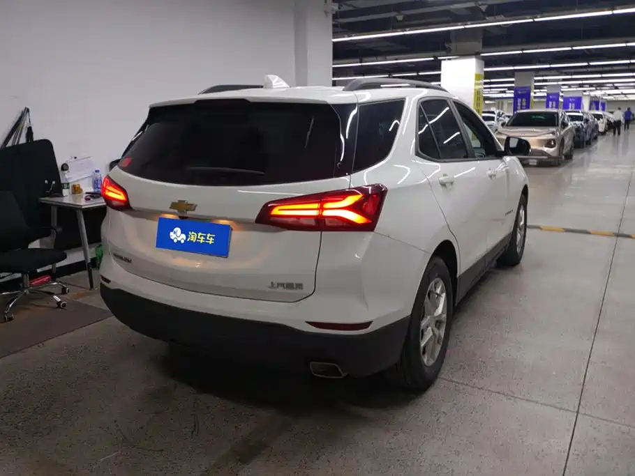 Chevrolet Equinox — миниатюра 3