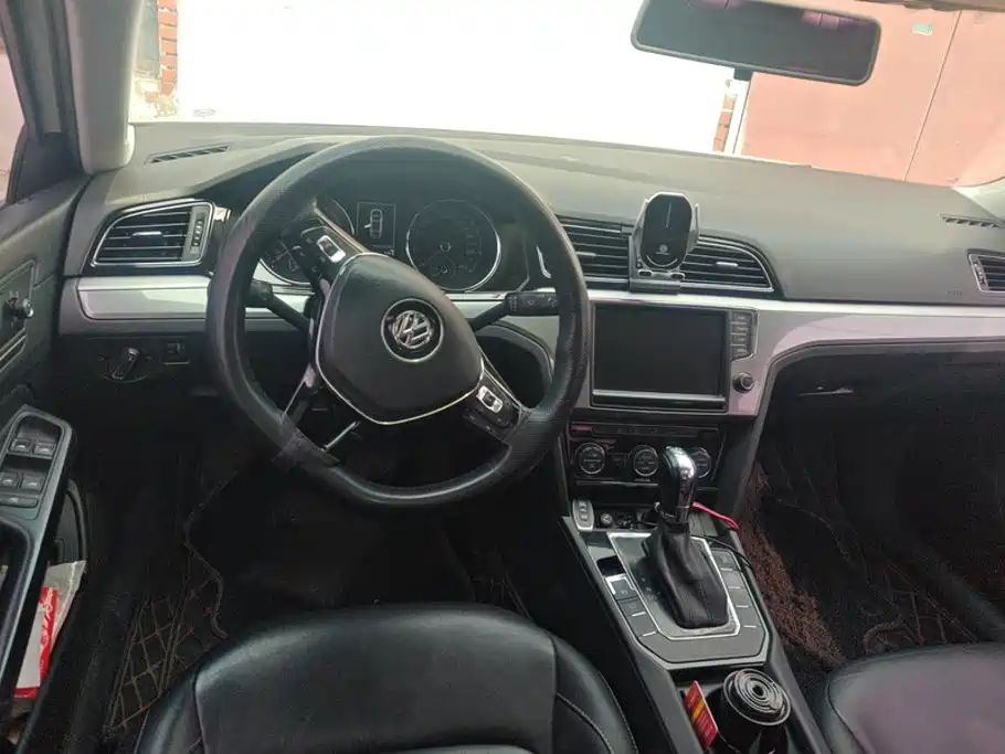 Volkswagen Lamando — миниатюра 12