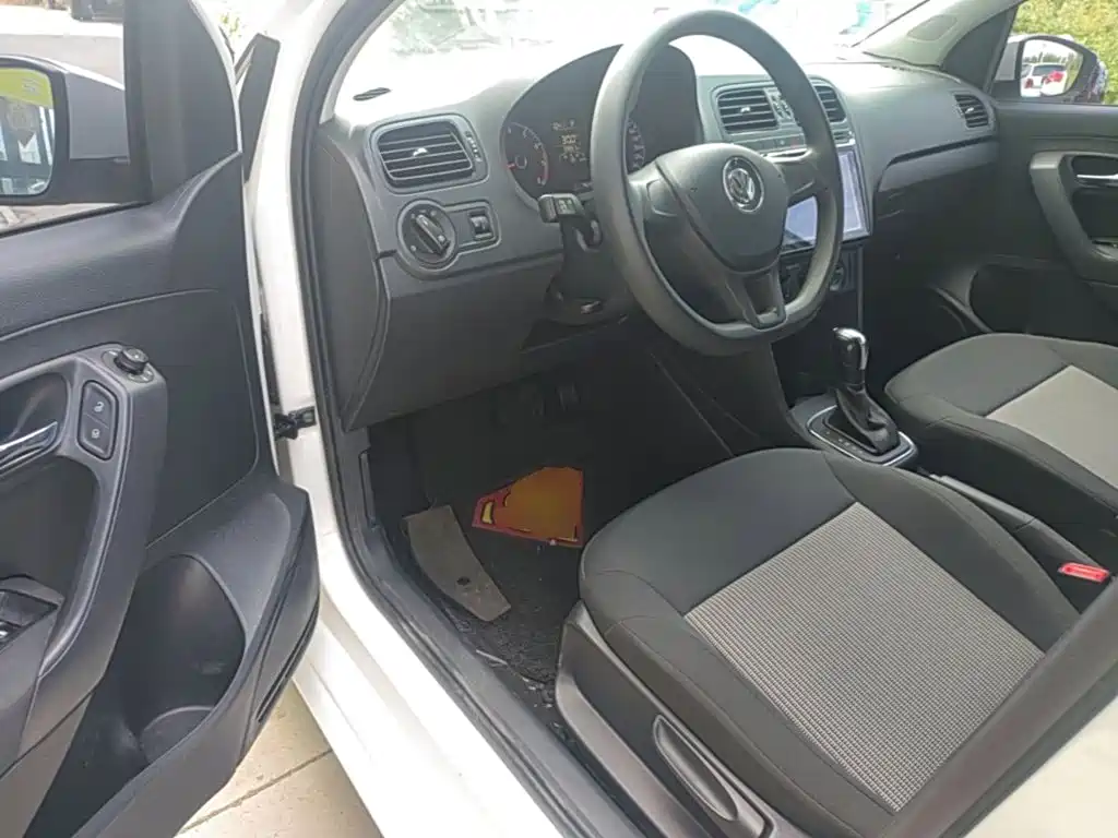 Volkswagen Polo — миниатюра 16