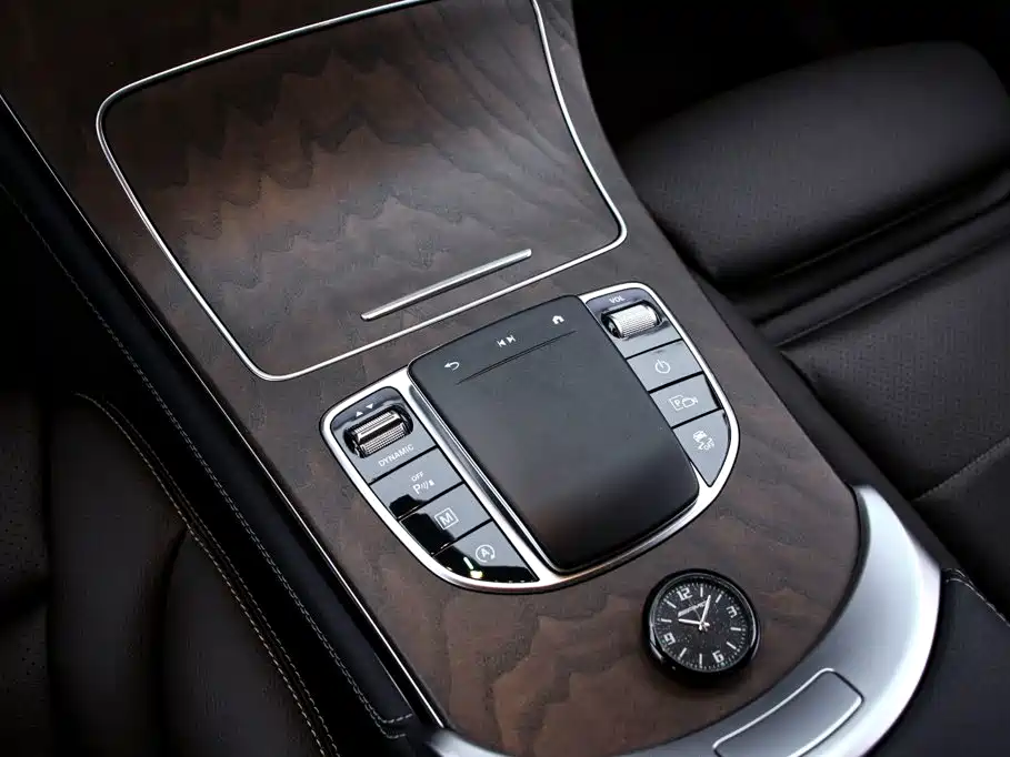 Mercedes-Benz GLC — миниатюра 10