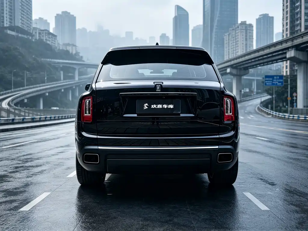 Rolls-Royce Cullinan — миниатюра 4