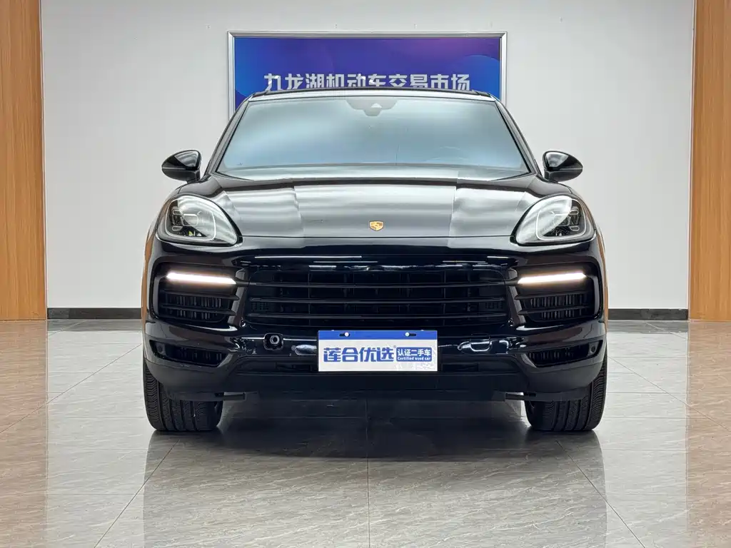 Porsche Cayenne — миниатюра 2