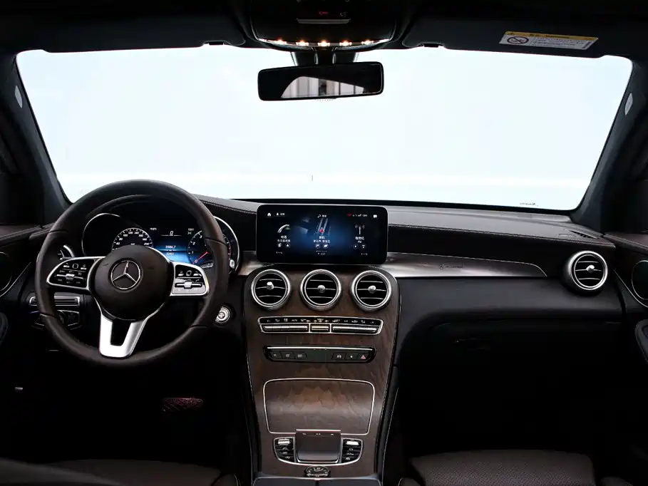 Mercedes-Benz GLC — миниатюра 5