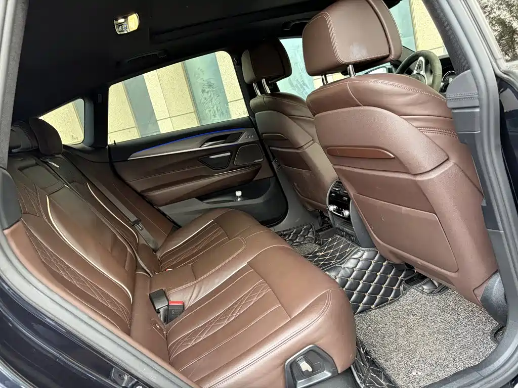BMW 6 Series GT — миниатюра 8
