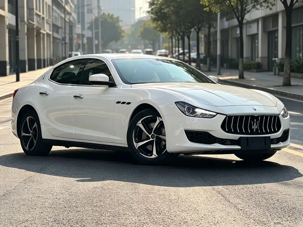 Maserati Ghibli — миниатюра 3