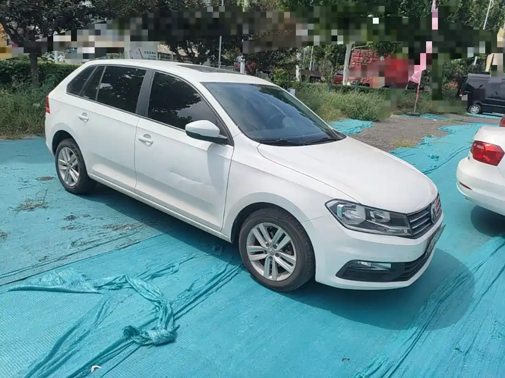 Volkswagen Santana — миниатюра 4