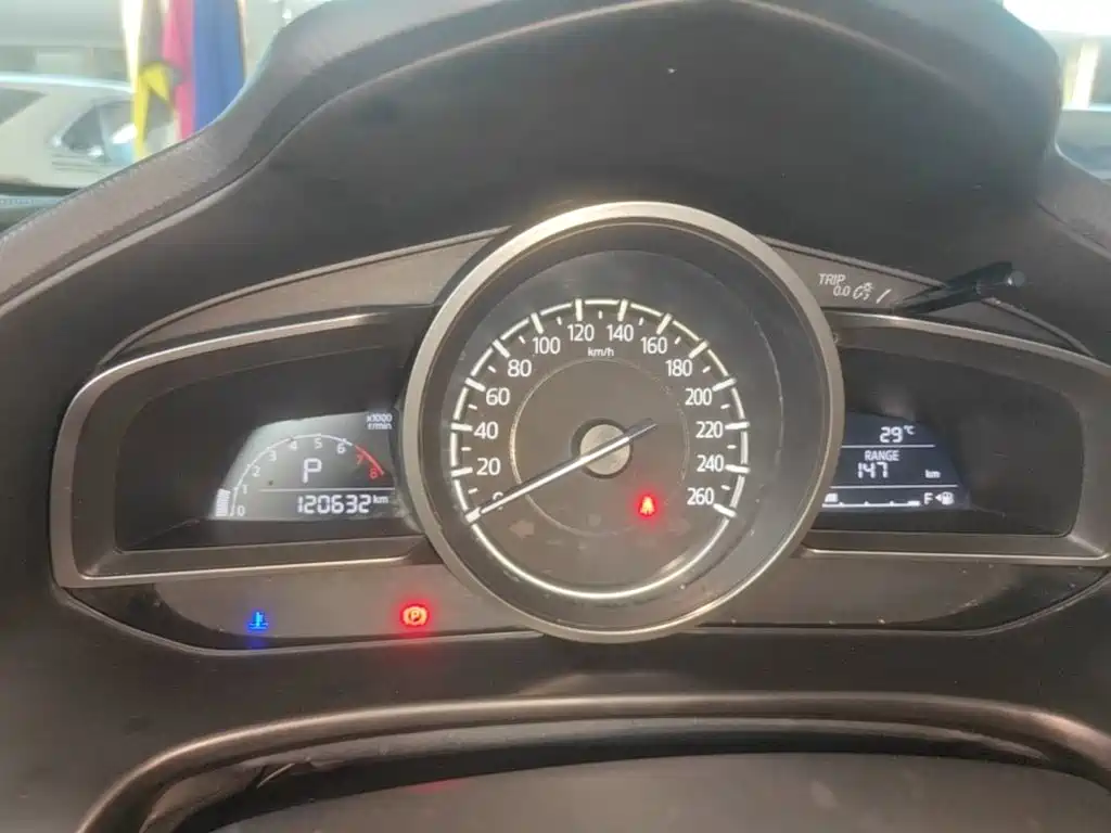 Mazda 3 Axela — миниатюра 12