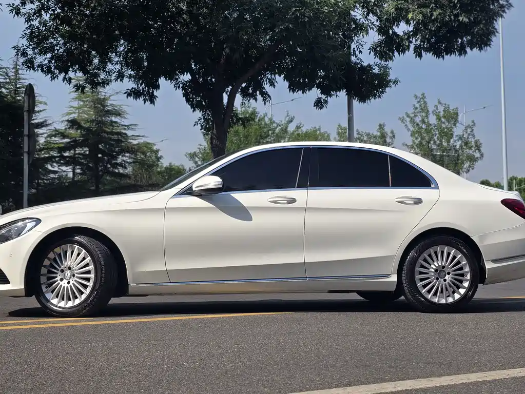 Mercedes-Benz C-Class C 2015 C 200 L