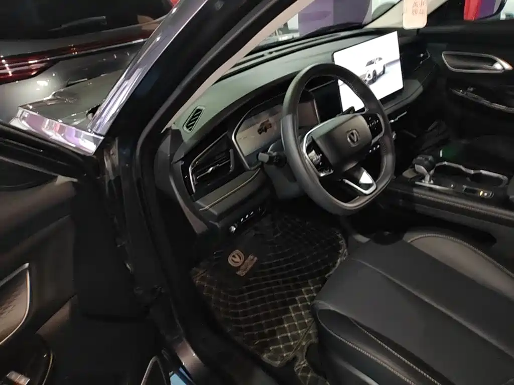 Changan CS75 — миниатюра 16