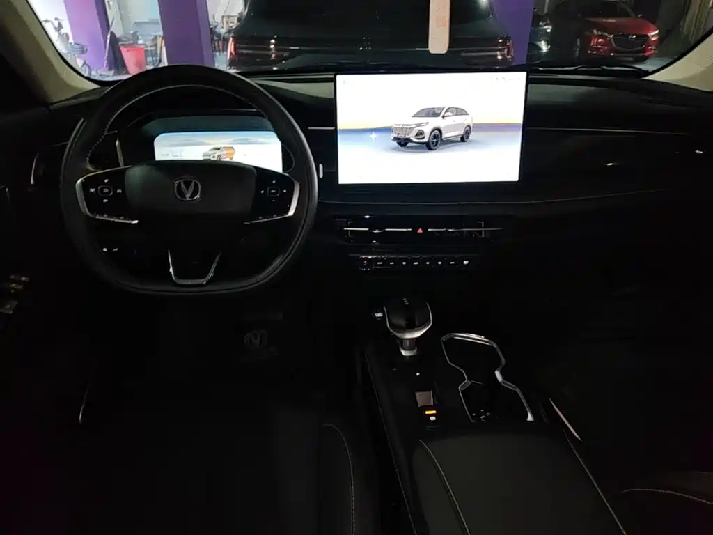Changan CS75 — миниатюра 10