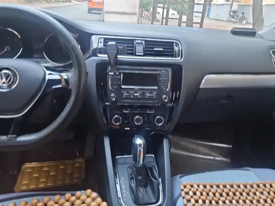 Volkswagen Sagitar — миниатюра 13