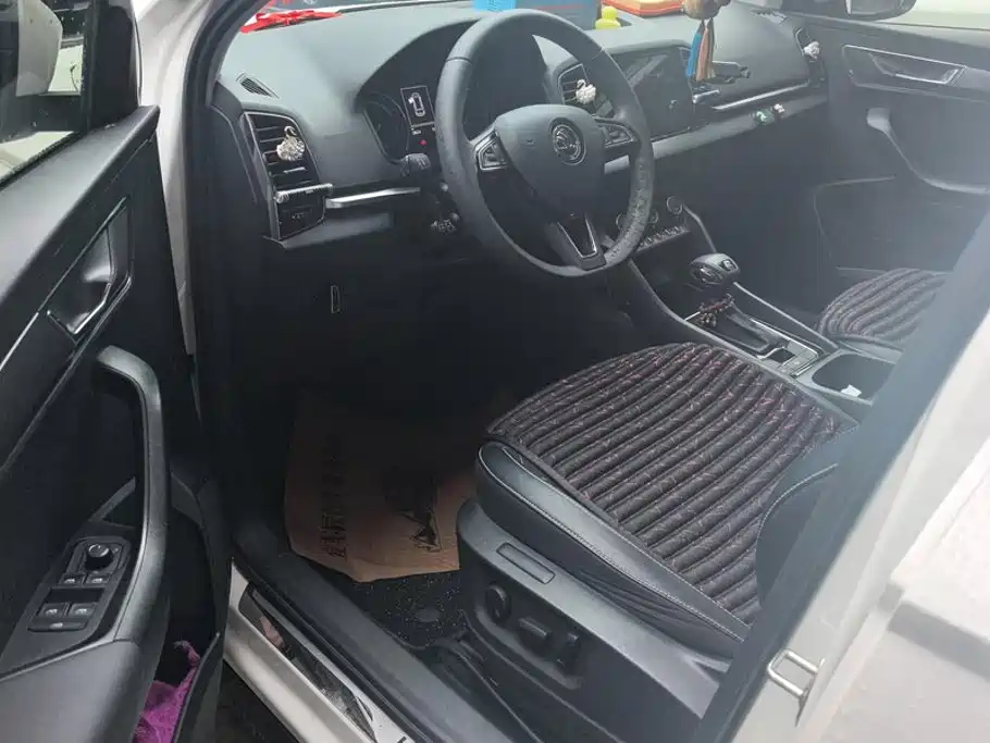 Skoda Karoq — миниатюра 9
