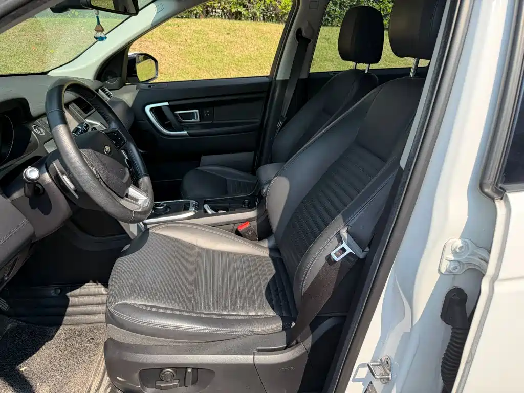 Land Rover Discovery Sport — миниатюра 8