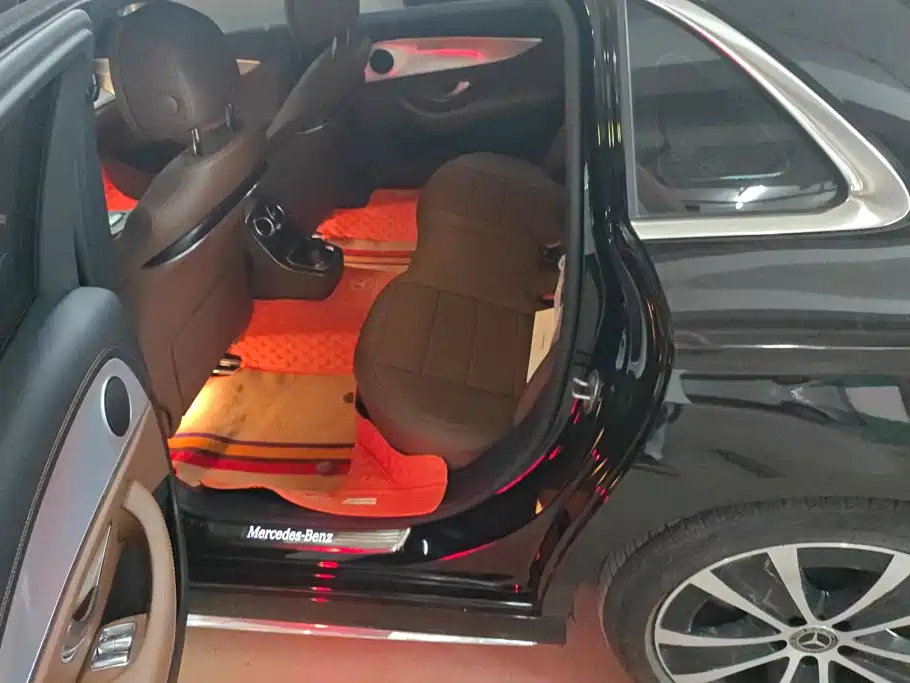 Mercedes-Benz E-Class New Energy — миниатюра 11