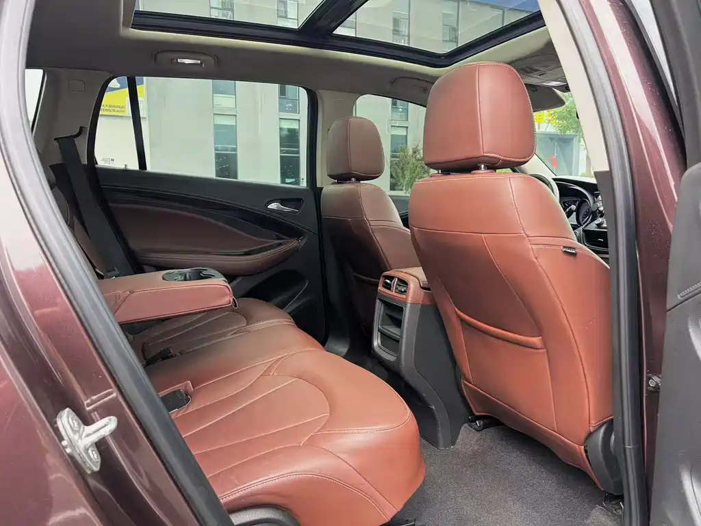 Buick Envision Plus — миниатюра 9