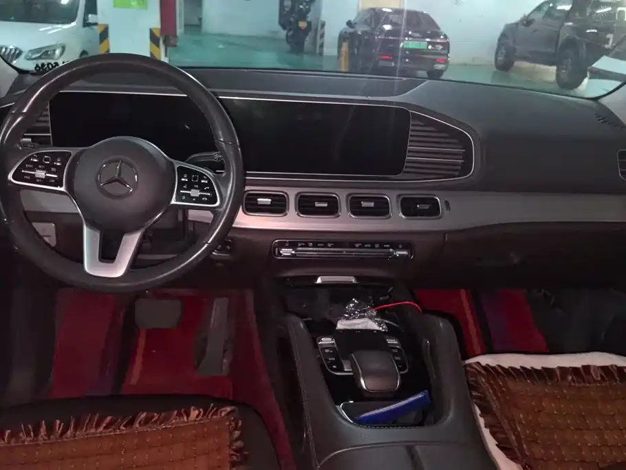 Mercedes-Benz GLE (Import) — миниатюра 12
