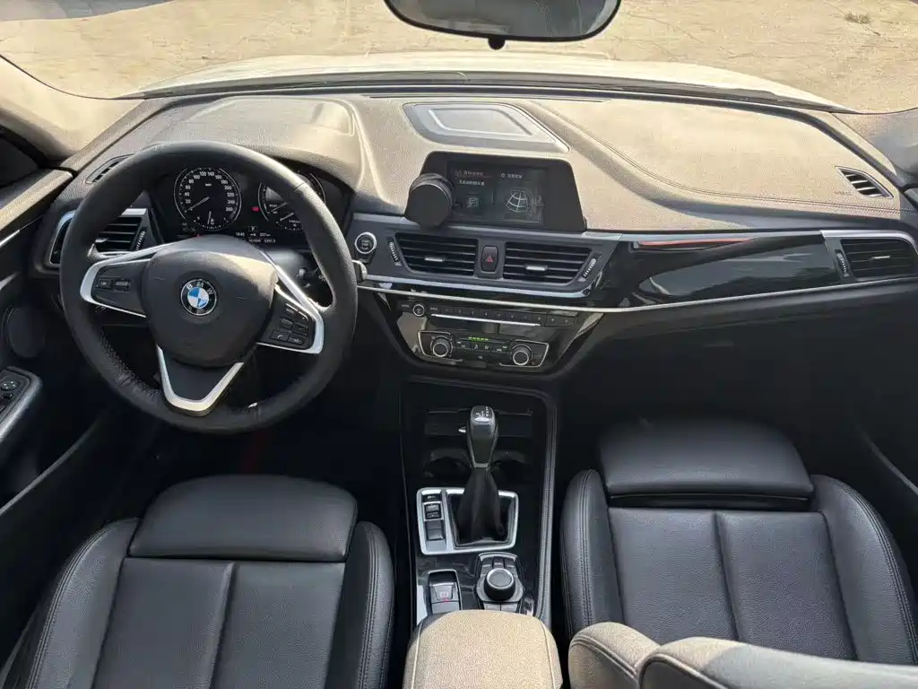 BMW 1 Series — миниатюра 10