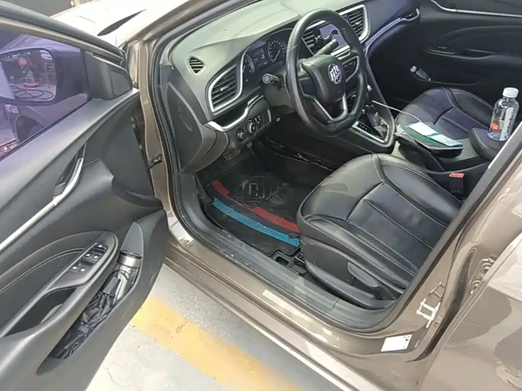 Buick Excelle — миниатюра 16