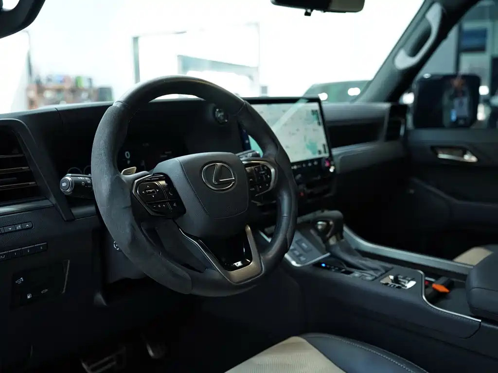 Lexus GX — миниатюра 11
