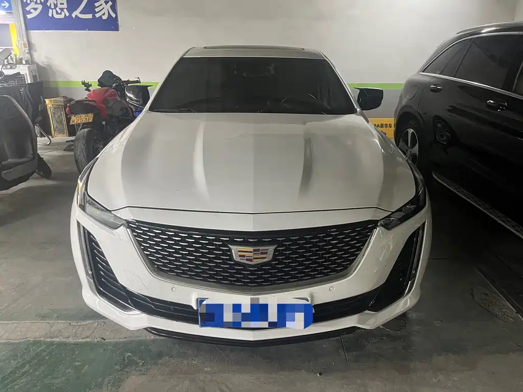 Cadillac CT5 — миниатюра 2