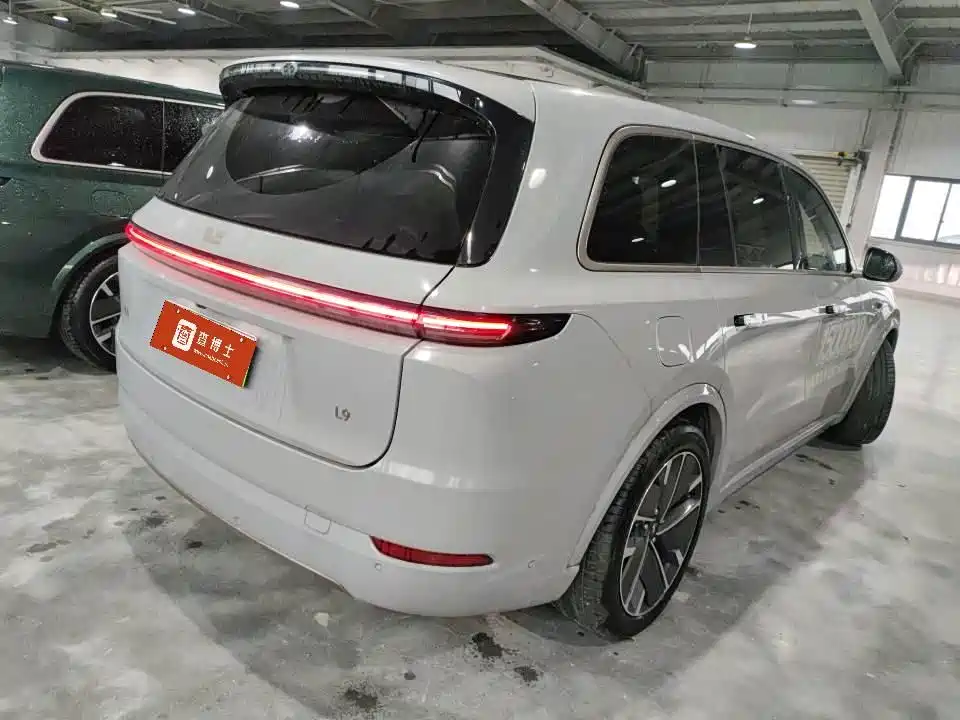 Li Auto Li L9 — миниатюра 2