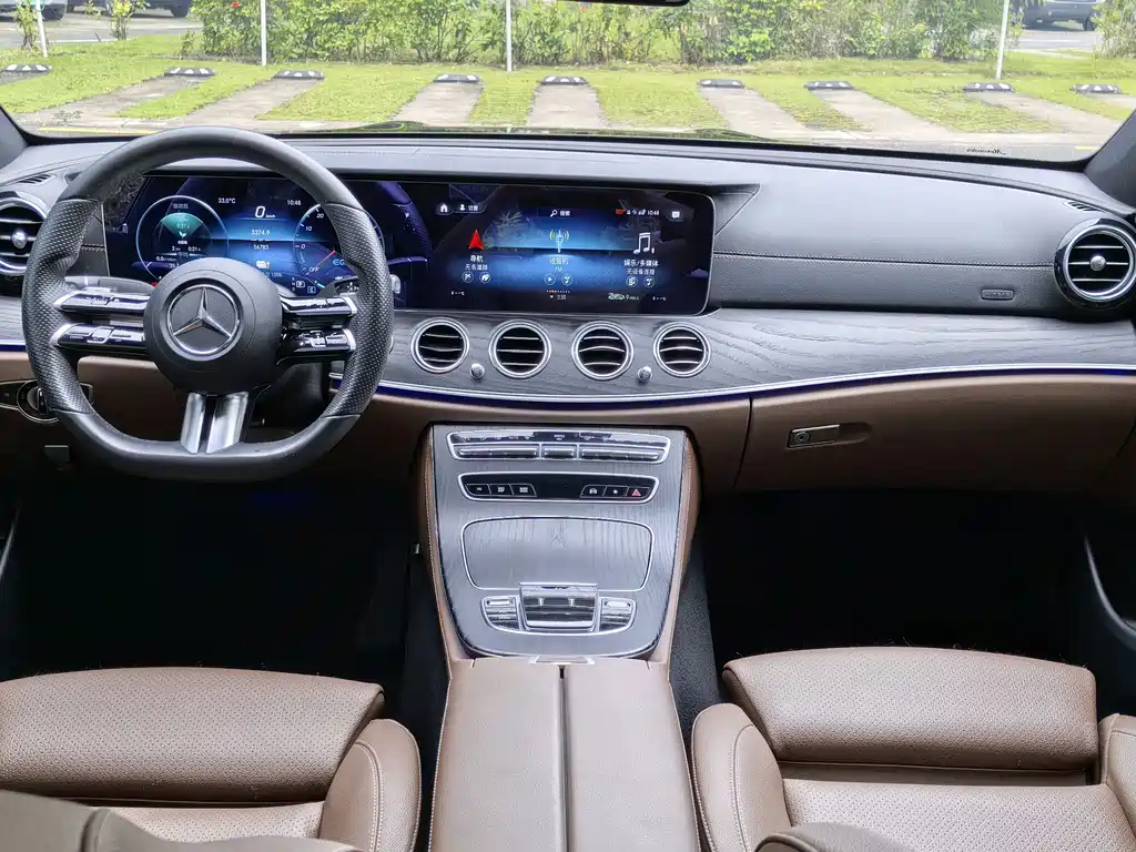 Mercedes-Benz E-Class New Energy — миниатюра 12