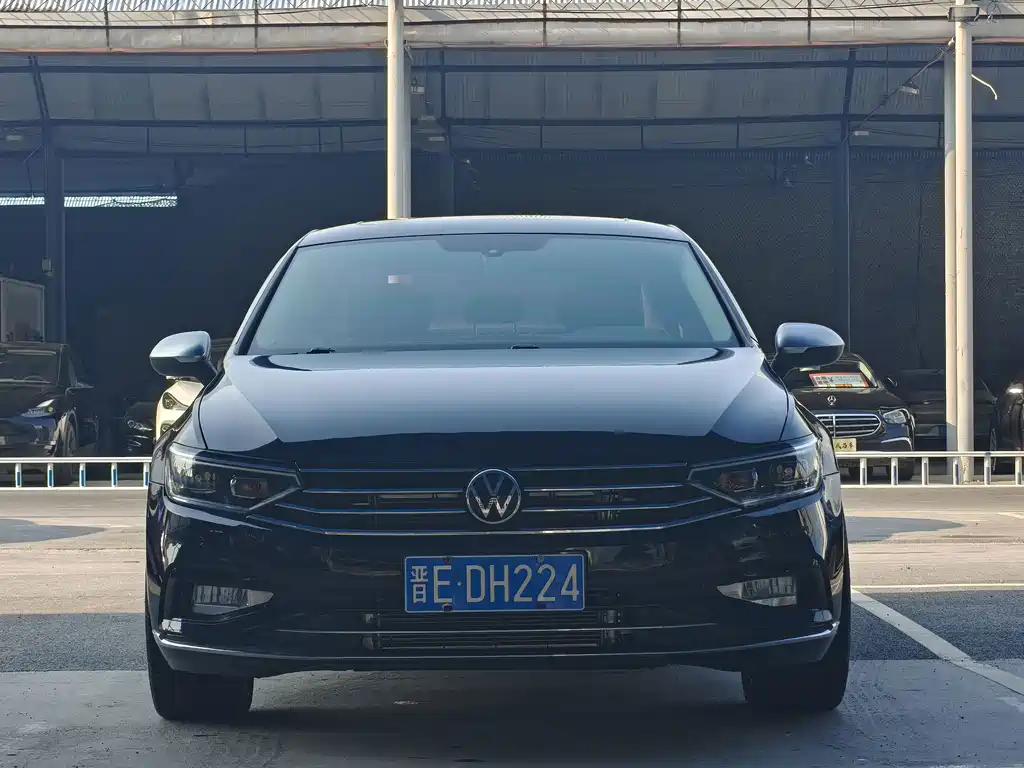 Volkswagen Magotan — миниатюра 3