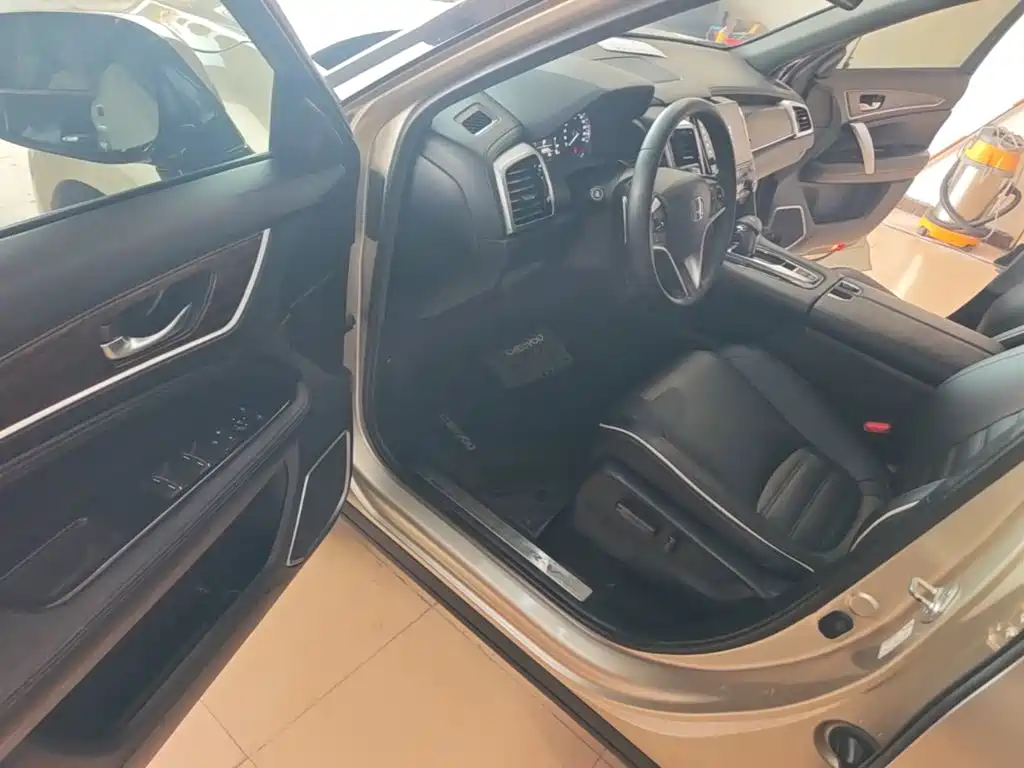 Honda UR-V — миниатюра 16