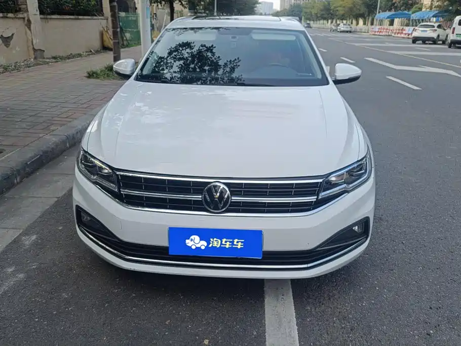 Volkswagen Bora — миниатюра 2