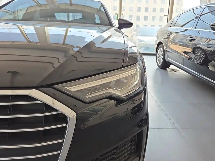 Audi A6L — миниатюра 5