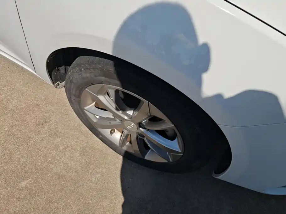 Geely Emgrand GL — миниатюра 6