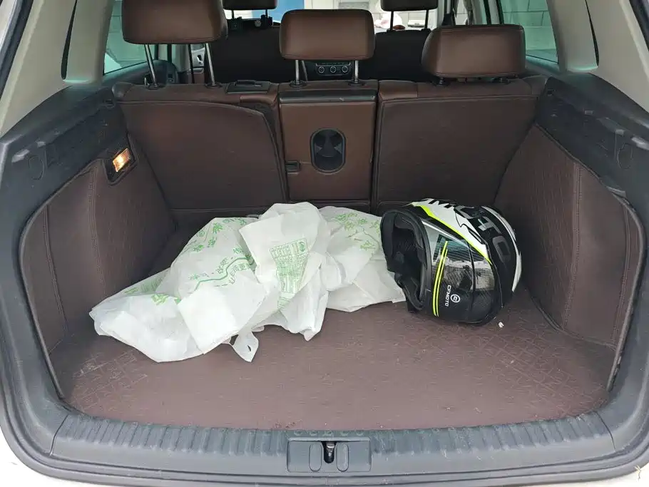 Volkswagen Tiguan — миниатюра 4