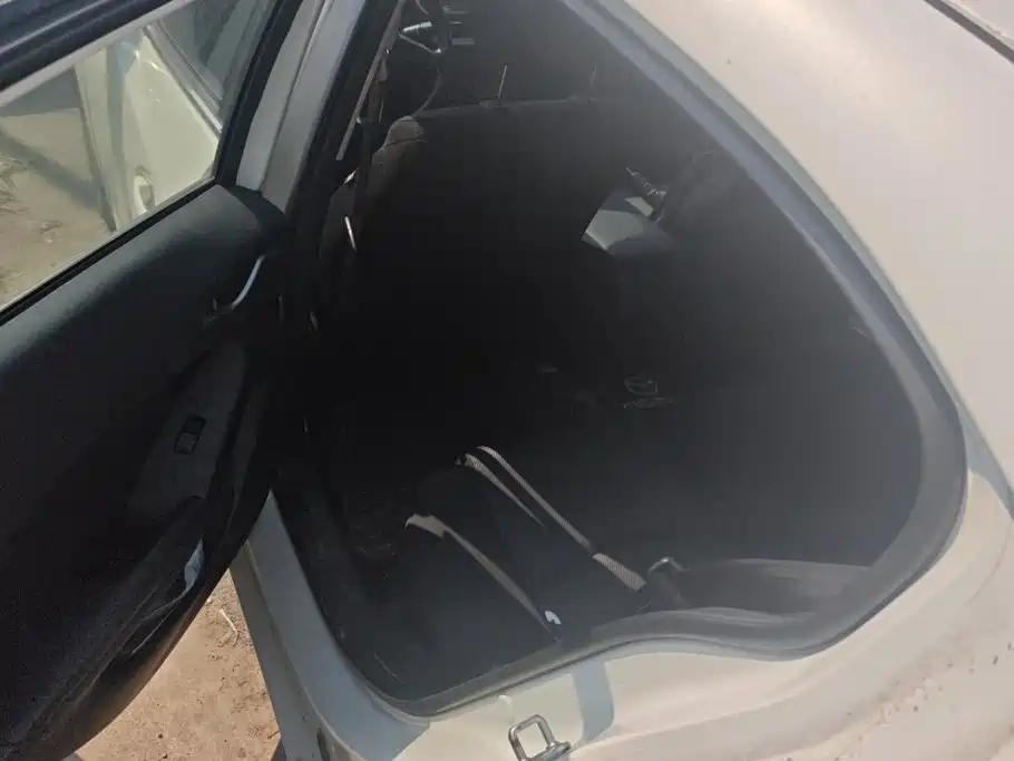 Mazda 3 Axela — миниатюра 11