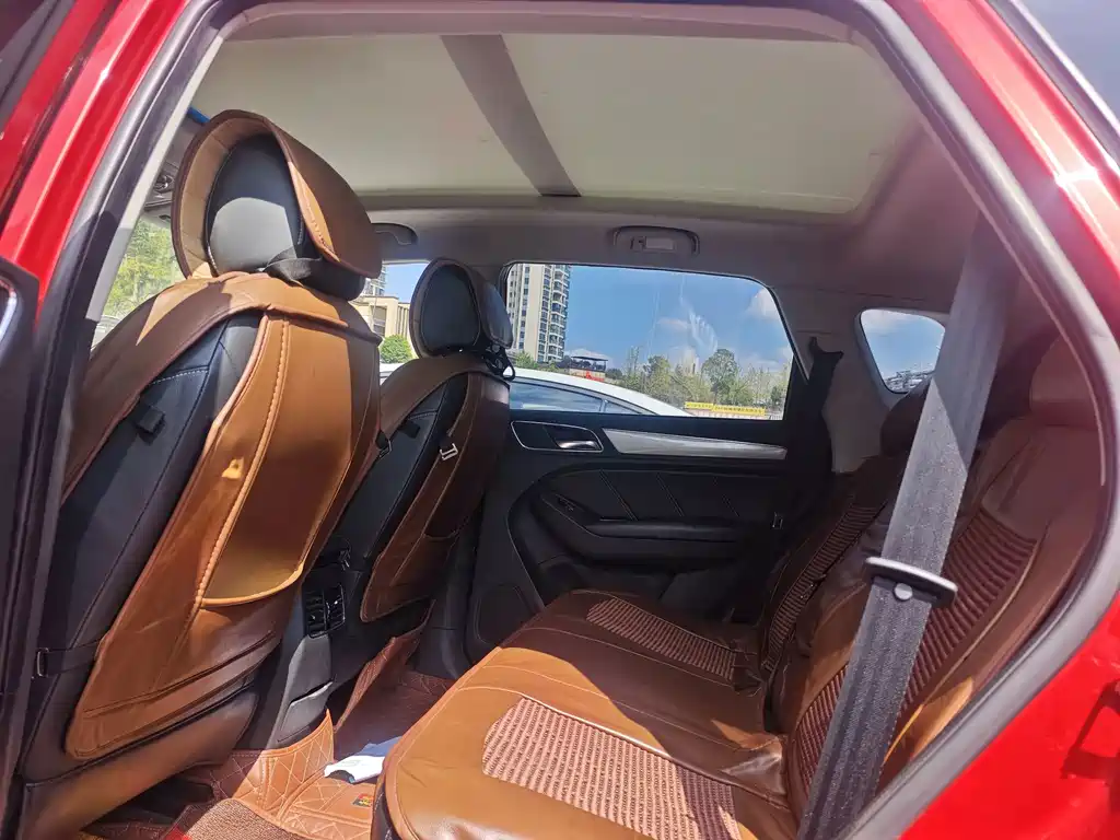 Roewe RX5 — миниатюра 12