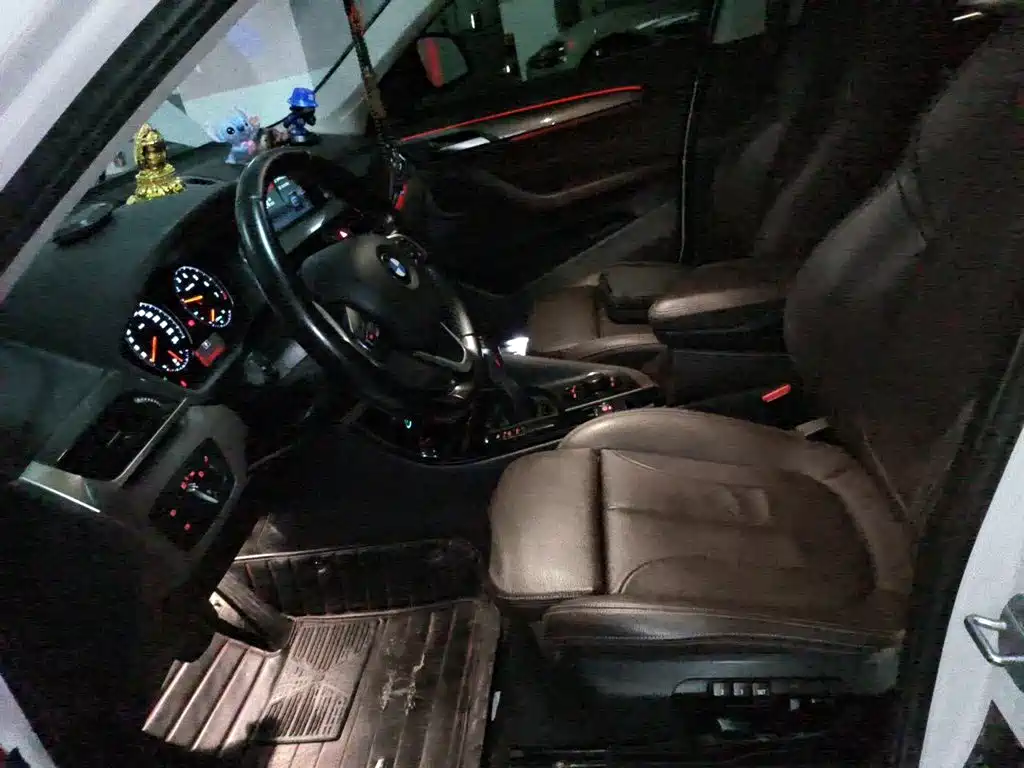 BMW X1 — миниатюра 11