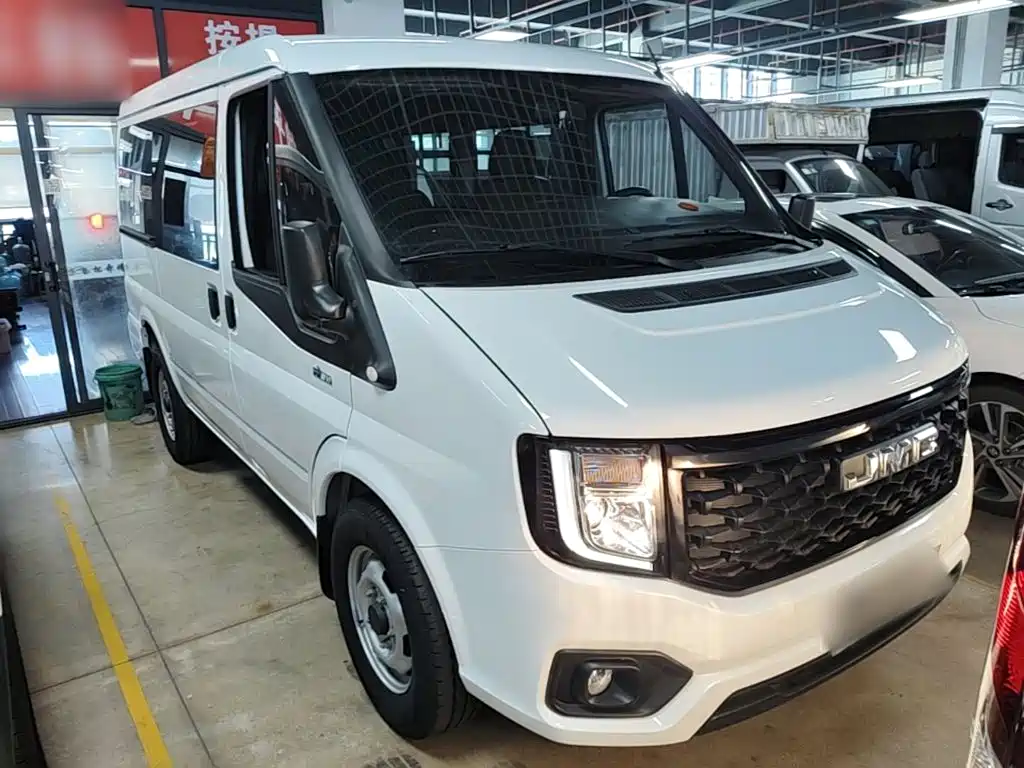 JMC JMC Fushun — миниатюра 4