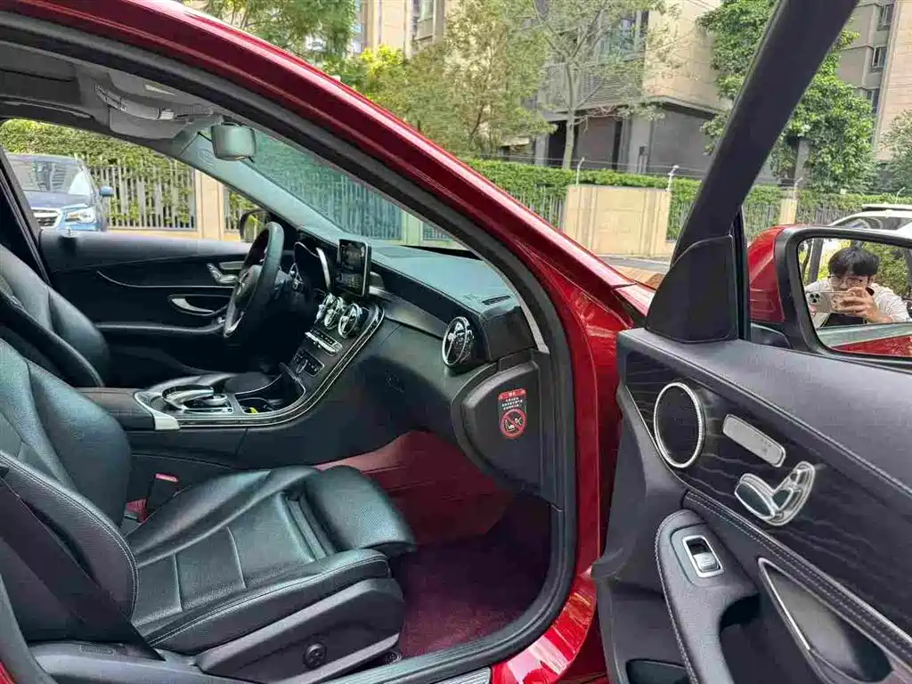 Mercedes-Benz C-Class — миниатюра 8