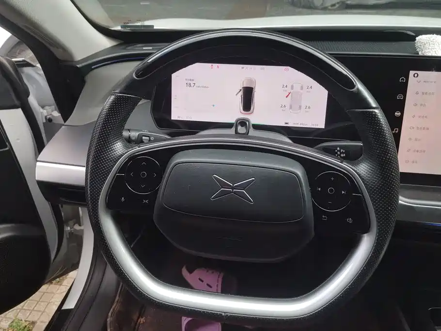 XPeng P7 — миниатюра 15