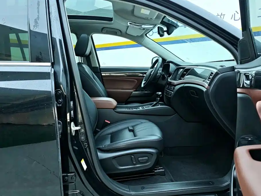 GAC Motor Trumpchi GS8 — миниатюра 8