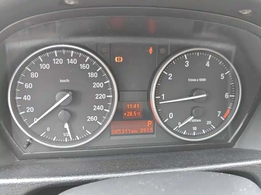 BMW X1 — миниатюра 14