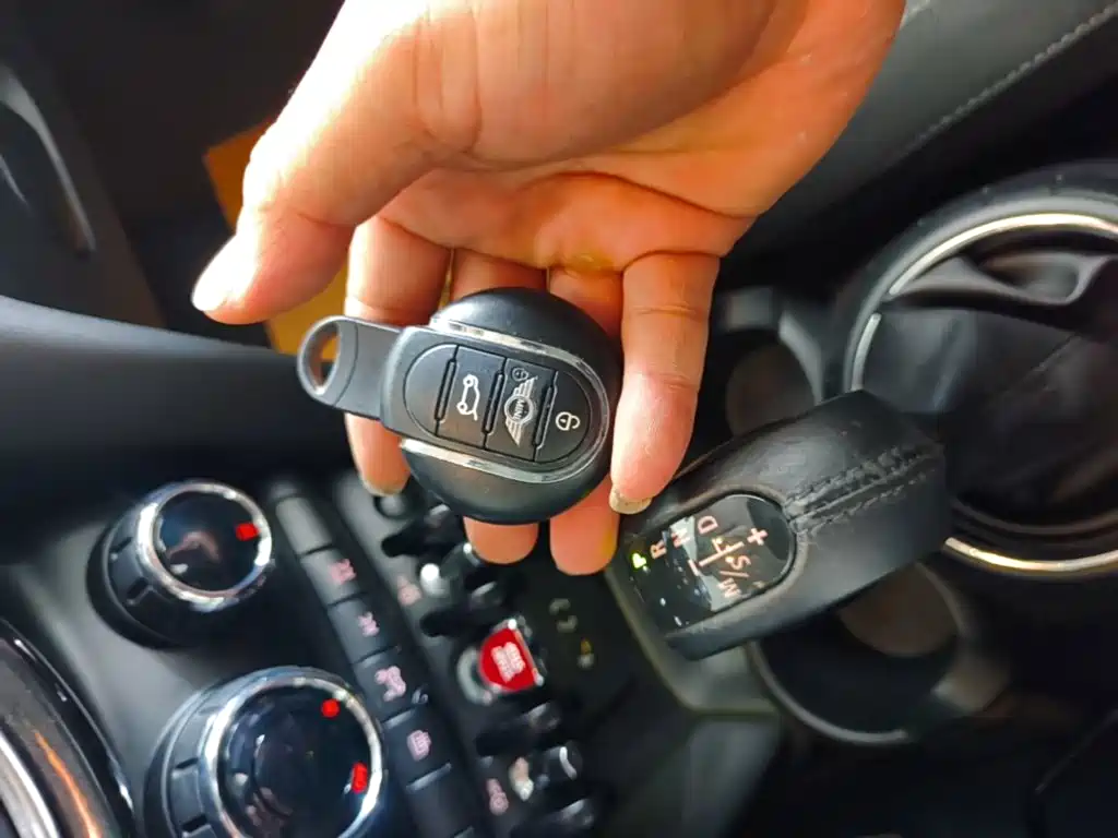MINI Mini — миниатюра 9