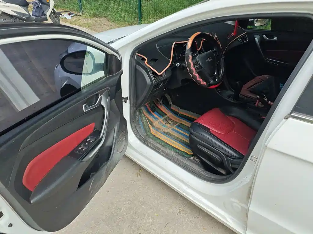 Chery Arrizo 5 — миниатюра 17