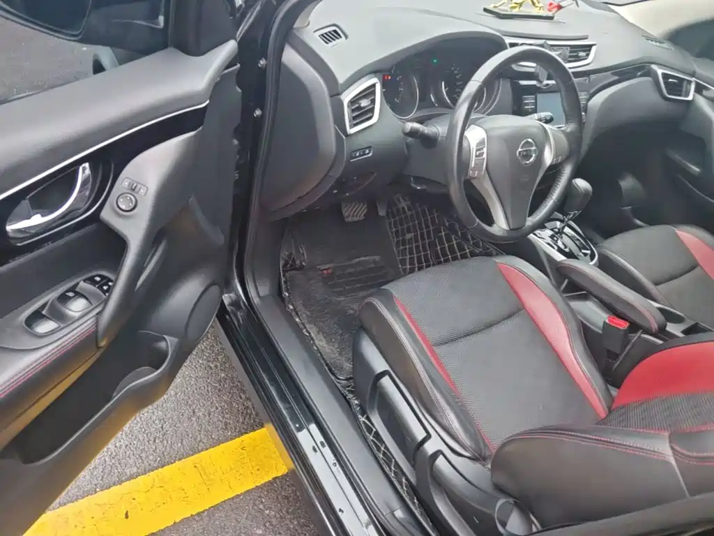 Nissan Qashqai — миниатюра 16