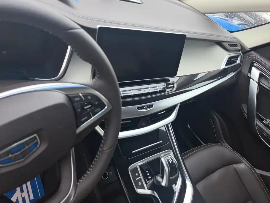 Geely Jia Ji — миниатюра 13