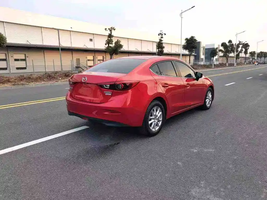 MAZDA 3 ANGKESAILA