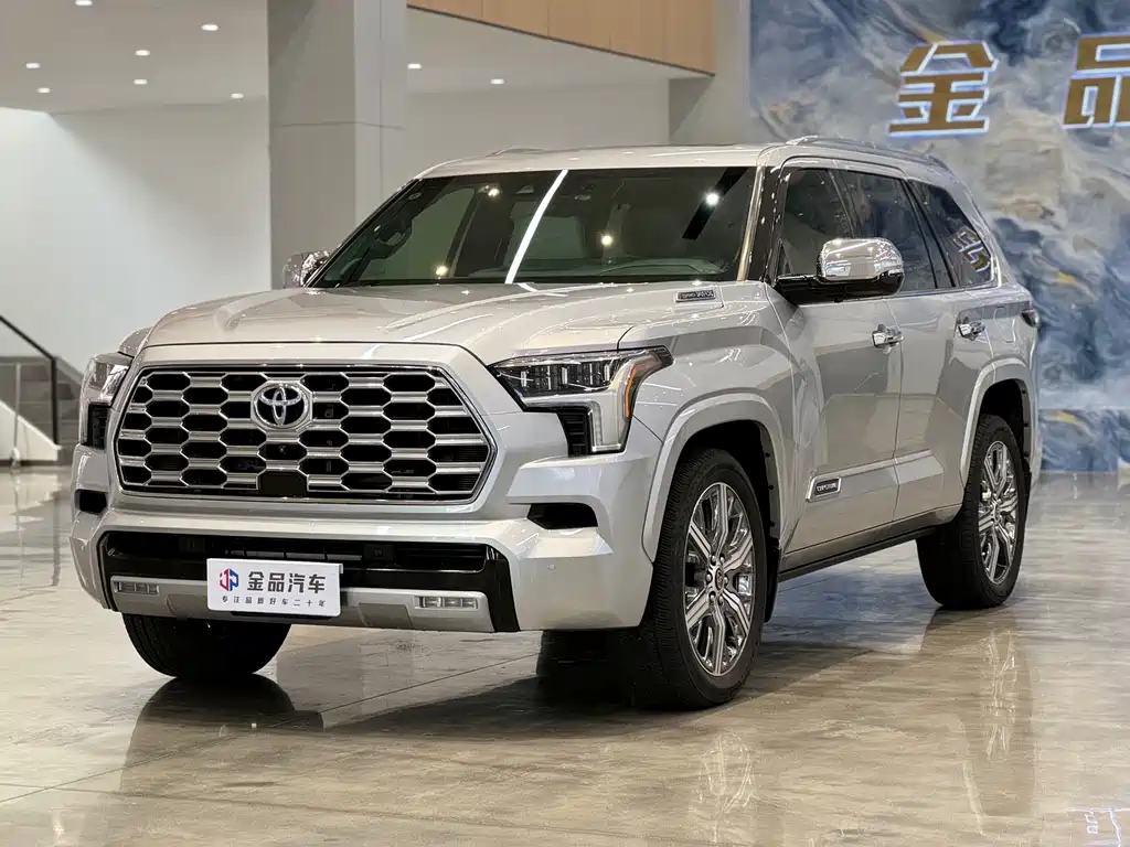 Toyota Sequoia