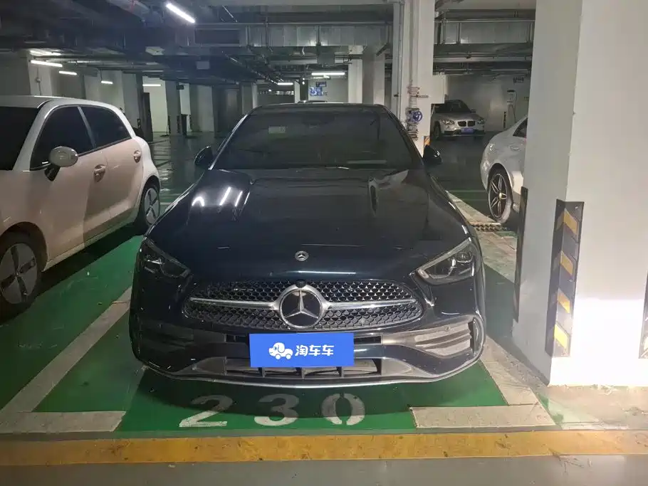 Mercedes-Benz C-Class — миниатюра 2