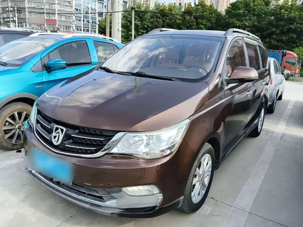 Baojun 730 — миниатюра 2